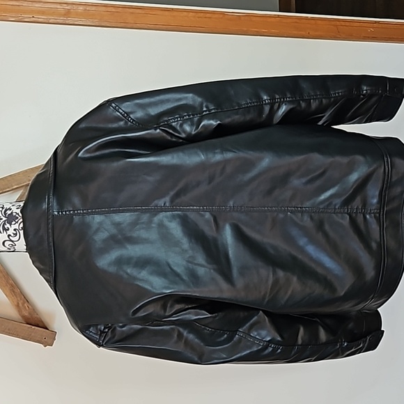 Woman's Black Jacket. NWOT - Picture 6 of 6